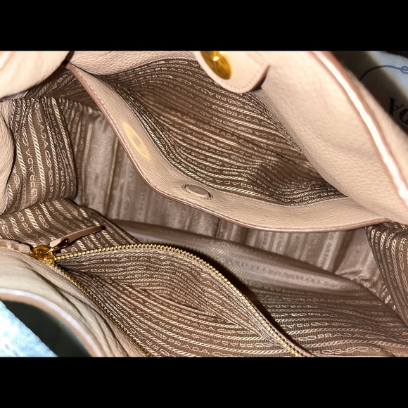 Prada Daino, large - Picture 5 of 8